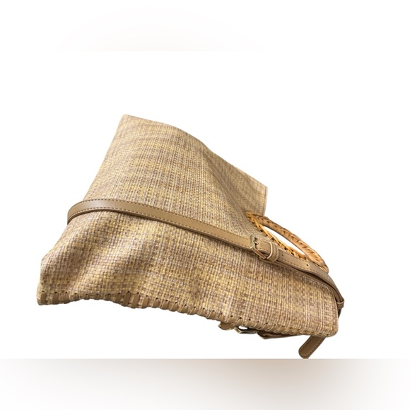 Dolce Vita
Lilah Foldover Clutch - Picture 4 of 11